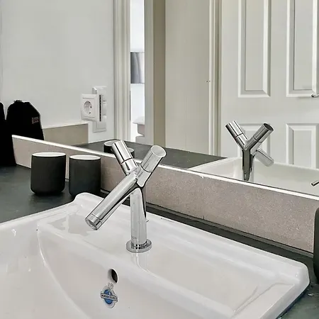 Siegfried Penthouse 11a Apartment *